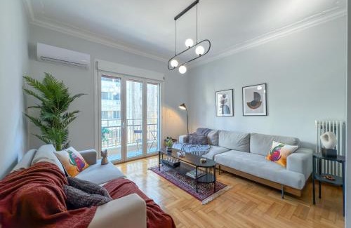 Omonia Apartment | Acropolis view 4 bedroom flat