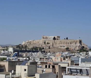 Kinosargous Apartment | Acropolis view luxury apartment