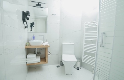 Thissio Hotel | Acropolis Vision