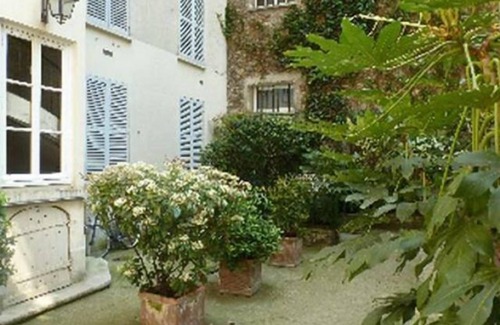 Notre-Dame-des-Champs Apartment | ACROSS FROM LUXEMBOURG GARDENS/SAINT-GERMAIN DES PRÉS&MONTPARNASSE 65M2, refin