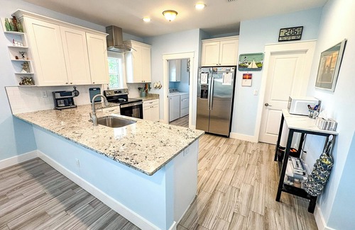 Carrabelle House | Across The Bay Stay - New Listing!