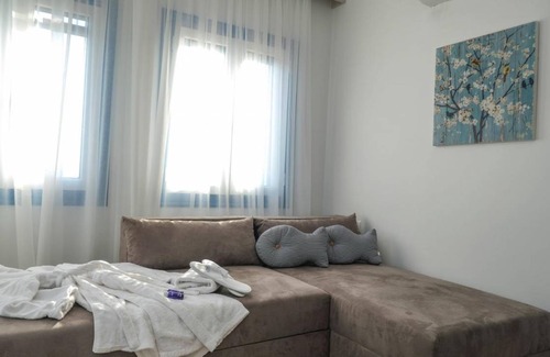 Elia Nikitis Villa | Acrotel Athena Villas Villa 2️