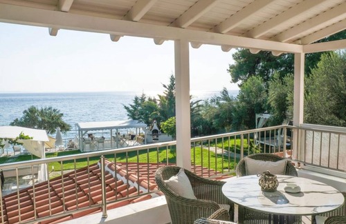 Elia Nikitis Villa | Acrotel Athena Villas Villa 2️
