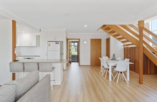 Goolwa South House | Acute, Home in Goolwa South