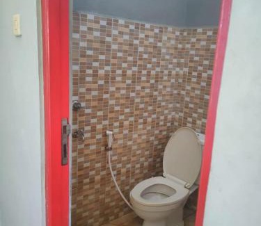 Palangkaraya Hotel | Adihan Homestay Mitra RedDoorz