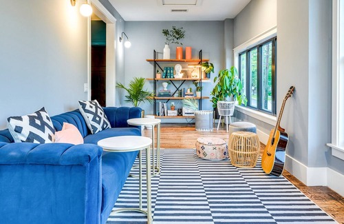 West End Apartment | Adina | All 4 Top-Floor Suites | Unique Luxury Lodging in Downtown Austin