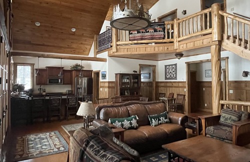 Lake Placid Cabin | Adirondack Luxury Lodge beautifully furnished open floor plan sleeps up to 16.