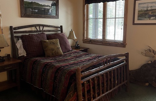 Lake Placid Cabin | Adirondack Luxury Lodge beautifully furnished open floor plan sleeps up to 16.