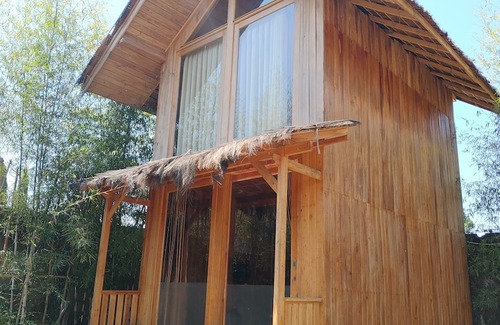 Cisurupan Hotel | Adk Papandayan Homestay & Tour