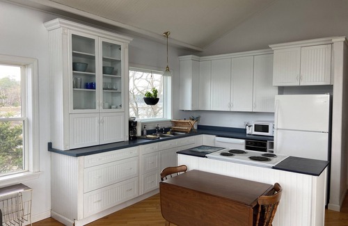 Phippsburg House | Admiral Suite - Seaside Suite on Popham Beach!