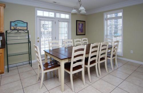 North Myrtle Beach House | Admirals Quarters B