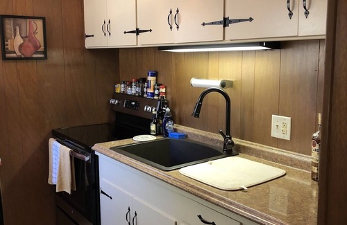 Pocono Pines House | Adorable & affordable! Minutes from Camelback and Kalahari!