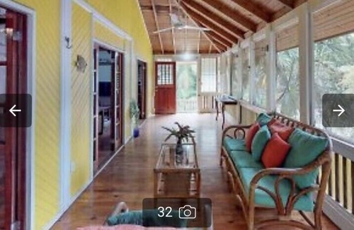Lawson Rock House | Adorable and quaint cabana 50 yards from beach