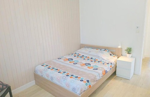 Saint-Germain-des-Pres House | Adorable guest house with piscine