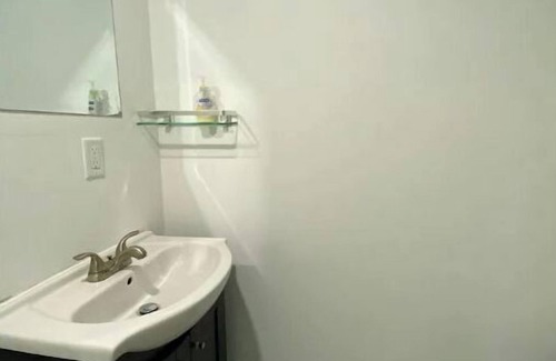 Ajax House | Adorable Quiet & Spacous Private Open Concept Suite