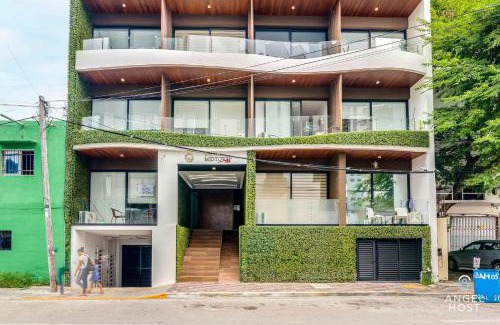Centro House | Adorable Rooftop Pool, Reliable WiFi, Near 5th Ave