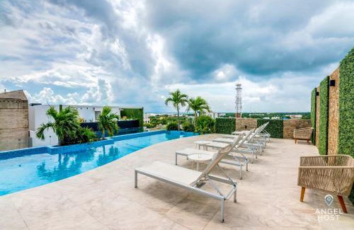 Centro House | Adorable Rooftop Pool, Reliable WiFi, Near 5th Ave
