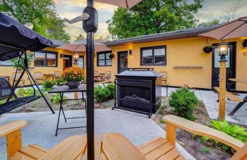 Wasaga Beach Apartment | Adrian's Suites 2 Bedroom Family Suite