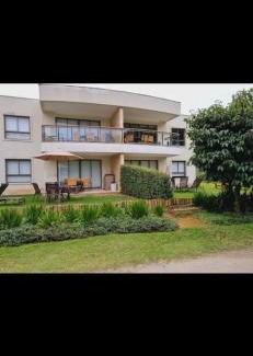 Pereque Apartment | Adriana Rinaldi Gonçalves