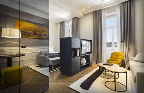Rovinj Hotel | Adriatic Hotel by Maistra Collection