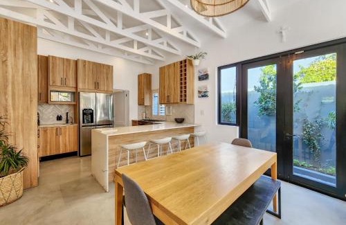 Cape Town City Centre House | Adriatica - Virginia Avenue Villas