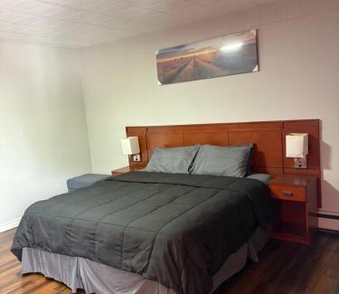Niagara Falls Hotel | Advance Inn