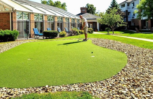Mishawaka Hotel | Adventure Awaits! Near Eck Baseball Stadium, Kitchenette