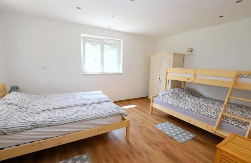 Zasip Apartment | Adventure Cottage with pool and big garden