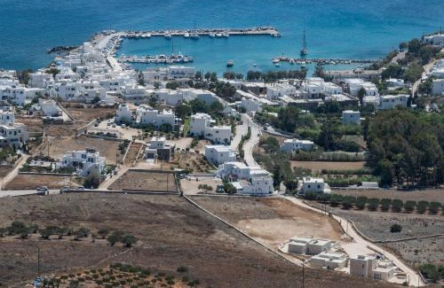Piso Livadi Villa | Aegean Feelings