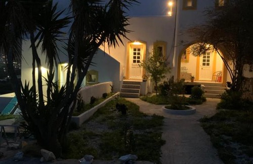 Krotiri Apartment | Aegean Overlook Studios