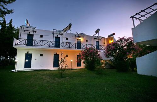 Skala Kallonis Hotel | AEGEON