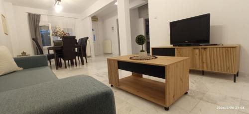 Thasos Town Apartment | Aeria old port apartment 1