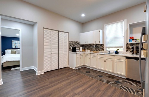 Tallahassee House | Aesthetic 3BD Home, Downtown, FSU, Games & Yard