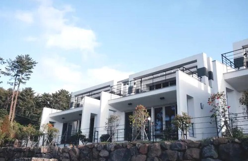 Aewol House | Aewol Penthouse C5