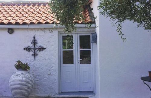 Platrithias House | Afales View
