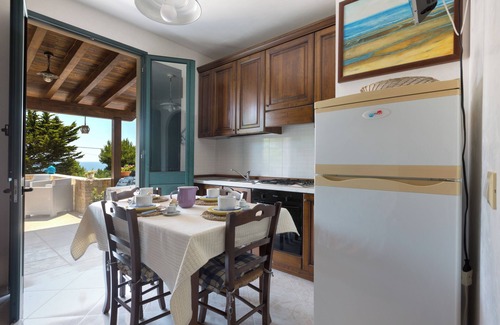 Marina di Marittima Apartment | Affaccio Calipso - PP by BarbarHouse