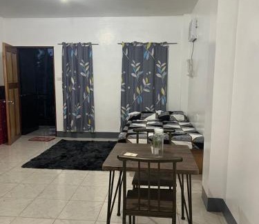 Del Carmen Apartment | Affordable Apartelle 15mins to the Airport Airport & Sugba Lagoon-Triple Beagle Apartment
