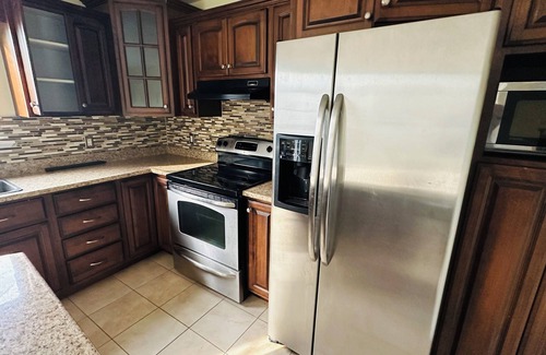 Moncton House | Affordable short term rental room