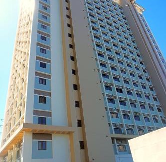 Alabang Apartment | Affordable Stay with Free Pool, Netflix & Wifi Alabang SC1