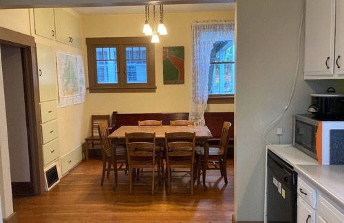 Wallace House | Affordable Vacation Home with Cycling Theme