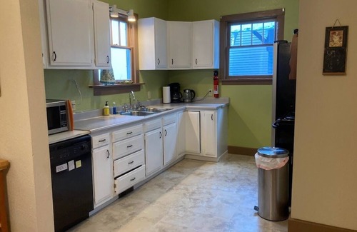 Wallace House | Affordable Vacation Home with Cycling Theme