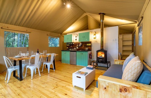 Wilderness Ski Chalet | AfriCamps at Oakhurst