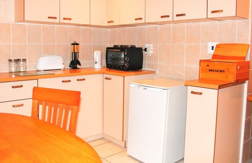 Walmer Cabin | African Aquila Lodge