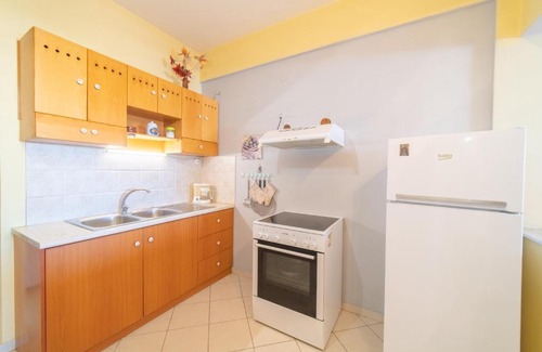 Molos Apartment | Afrodite Lefkimmi Apartment 2