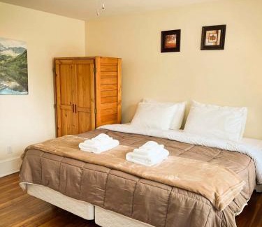 Oneonta Apartment | After the Game Apt 1 All Star Baseball Rentals