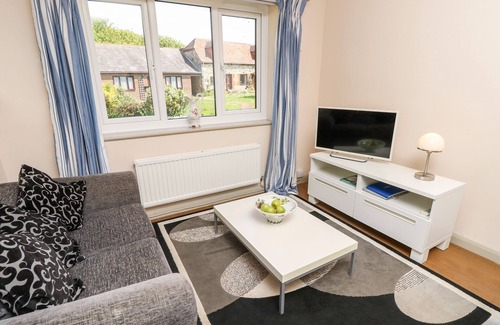 Freshwater Cottage | AFTON DAIRY COTTAGE, family friendly, with a garden in Freshwater