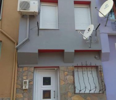 Plomari House | Agios Dimitrios House