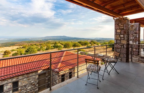 Likissa Villa | Agnantio Marion Villas - Artemis Seaview Retreat