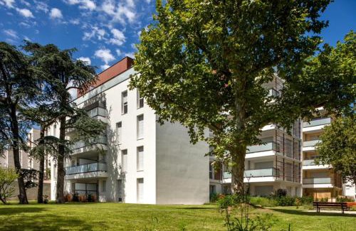 Grand Trou - Saint Jean De Dieu Apartment | Agréable 2 chambres avec terrasse et parking privé