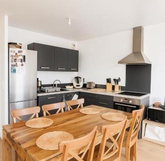 Grand Trou - Saint Jean De Dieu Apartment | Agréable 2 chambres avec terrasse et parking privé